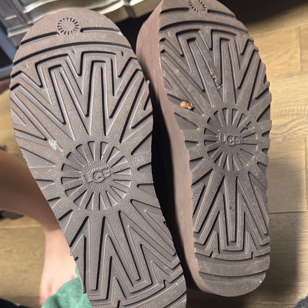 Ugg platform boots - image 4